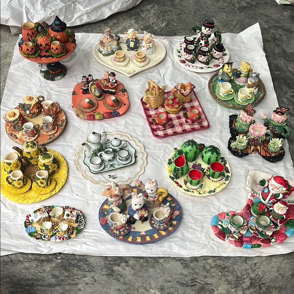 Miniature holiday tea sets